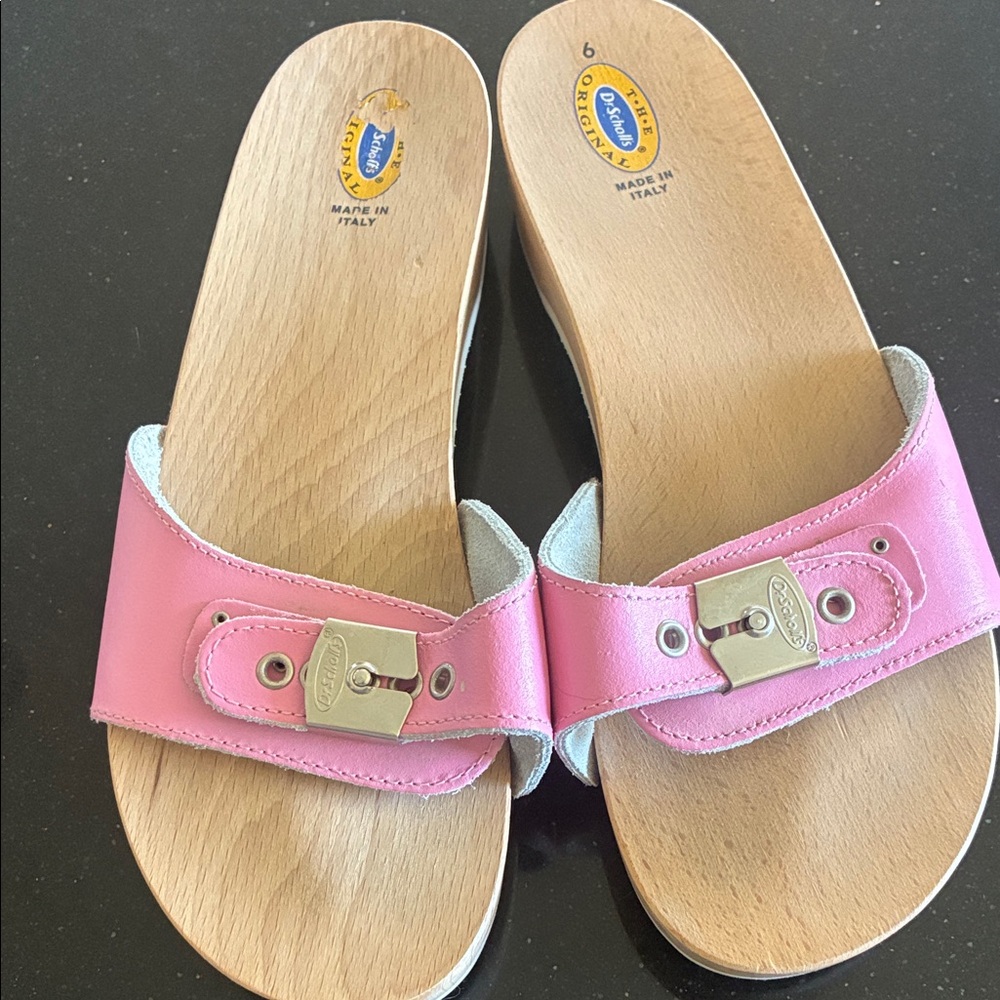 Dr. Scholl's Pink Leather Sandals